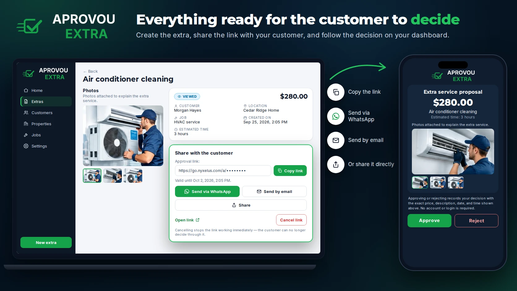 The professional's extra details and link sharing (copy, WhatsApp, email, or share), next to the customer's page with the proposal, photos, and the Approve and Reject buttons.